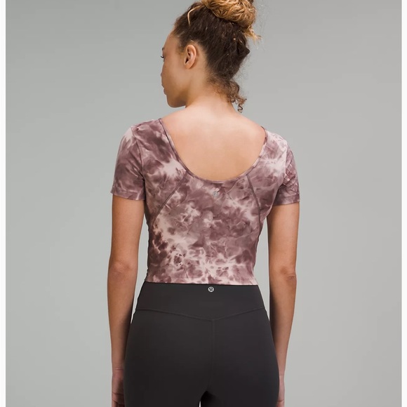 lululemon Align™ T-Shirt - size 2 - Picture 2 of 6